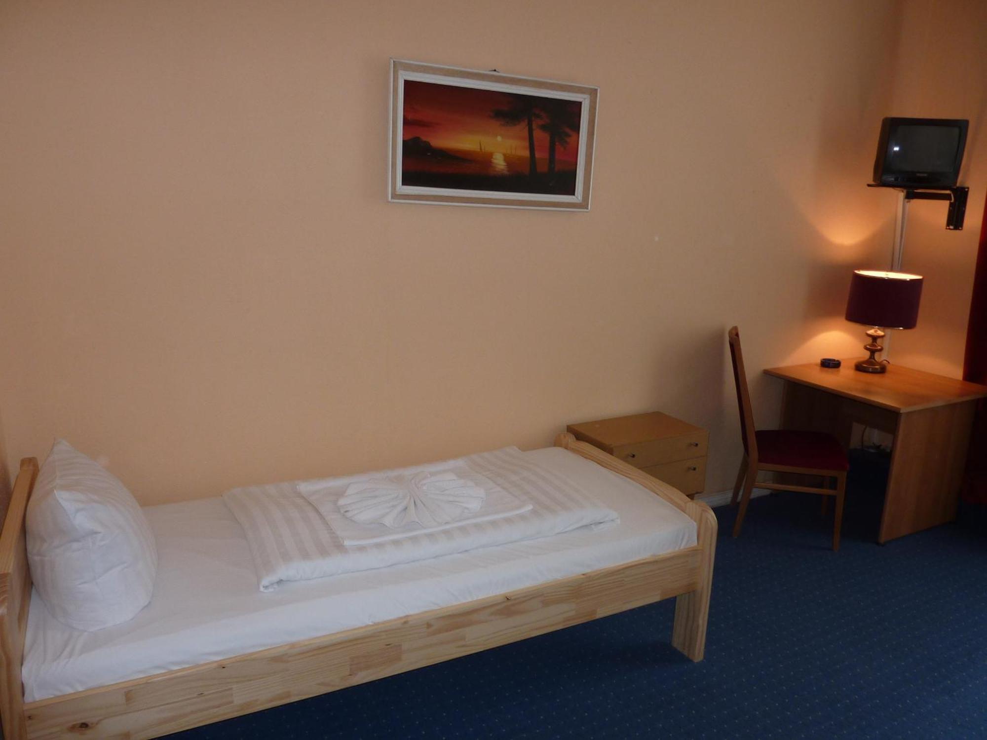 Hotel-Pension Spree Berlin Exterior photo